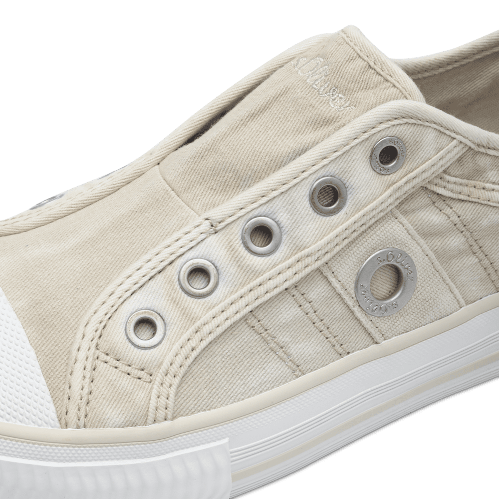 S.Oliver slip on trainer beige