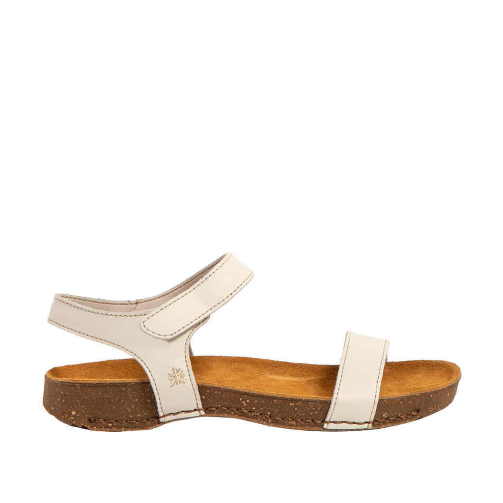 Art 1119 nappa cream sandal