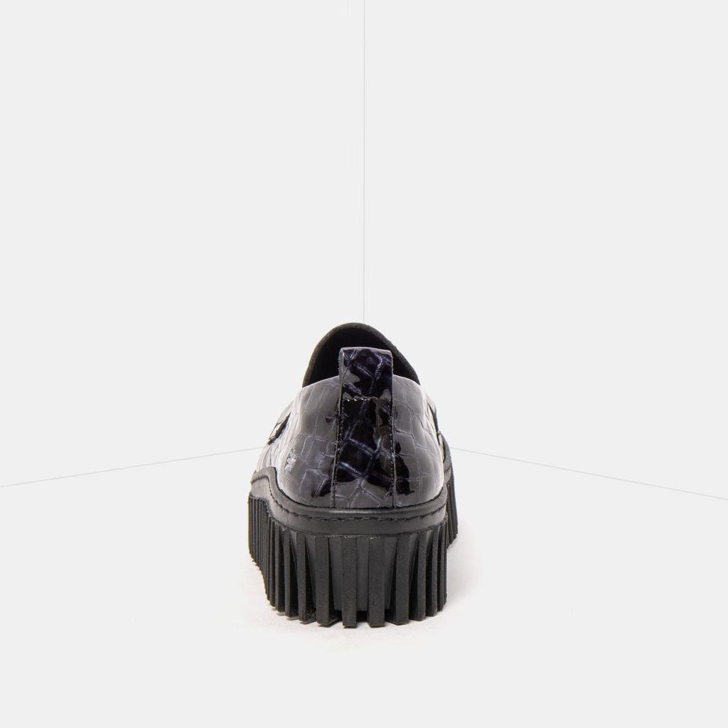 Art 1530s Horasan Croc Grey Loafer