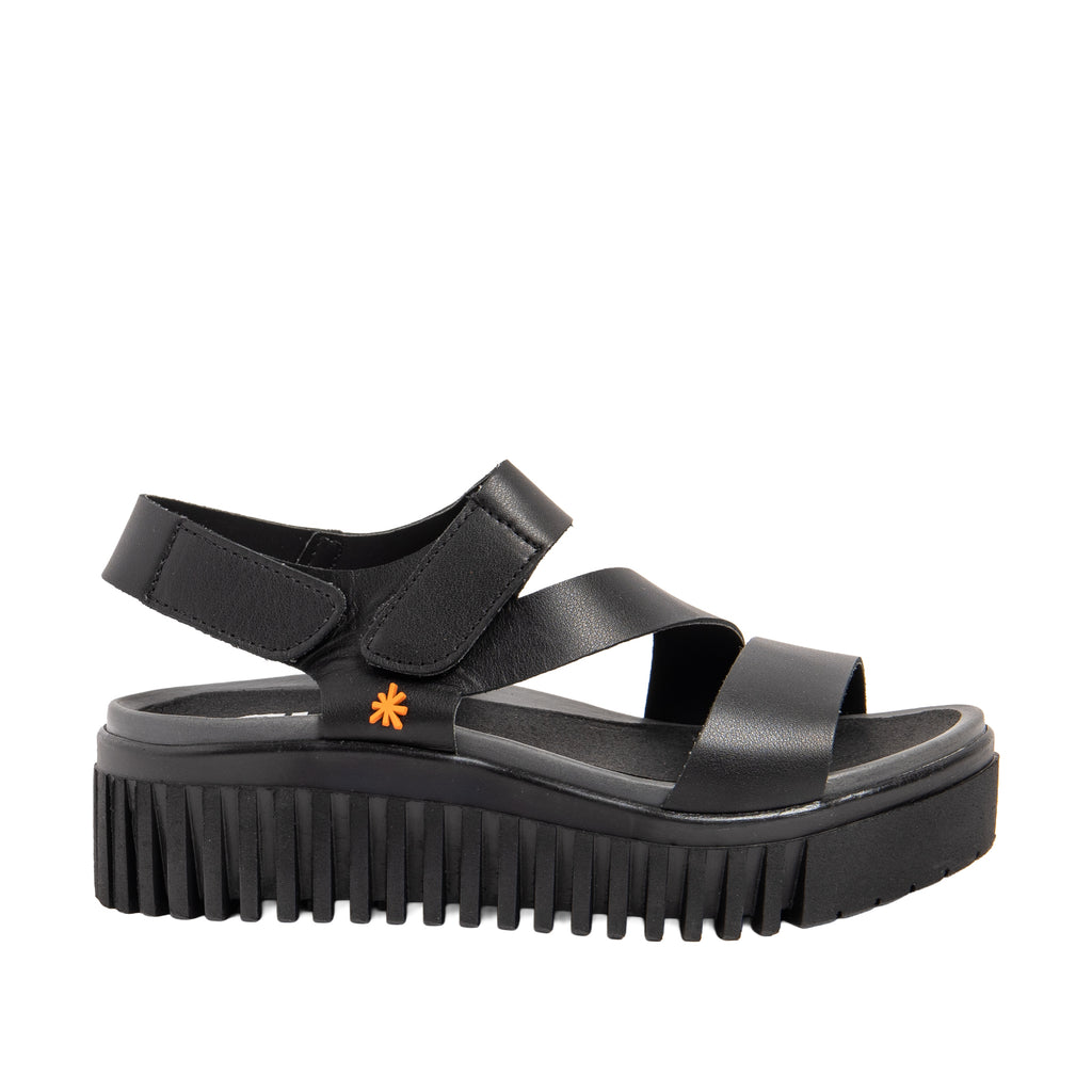 Art 1573 Black sandal
