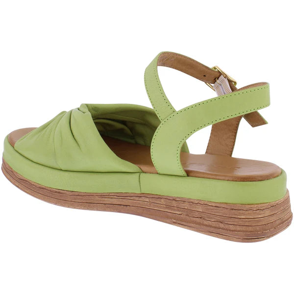 Adesso Italia green sandal
