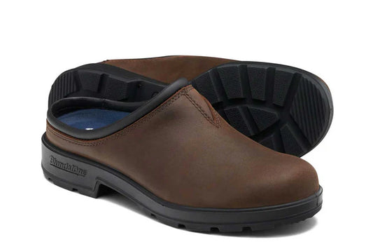 Blundstone 2421 antique brown leather clog