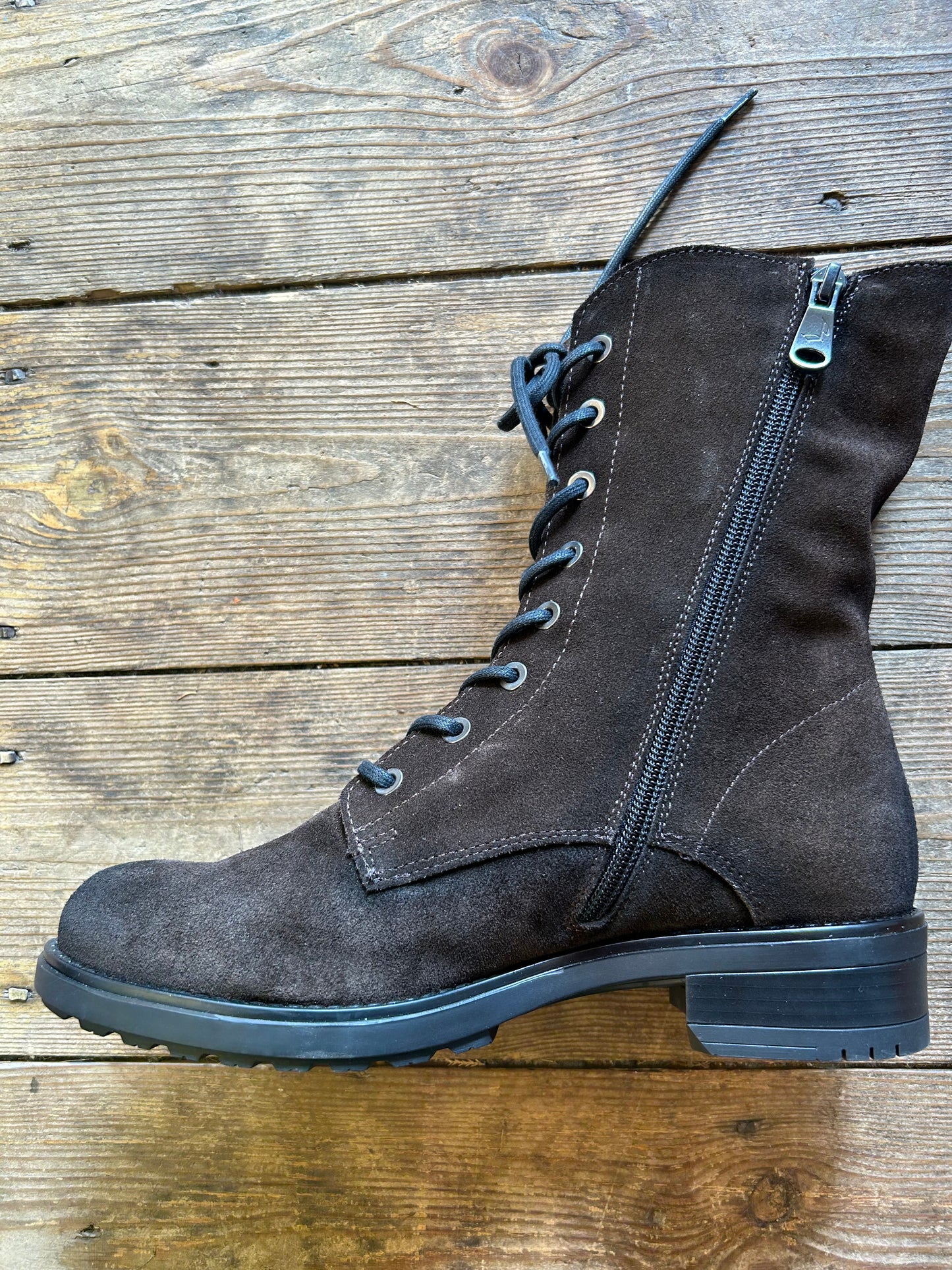 Paula Urban 1165 brown suede lace up/zip boot
