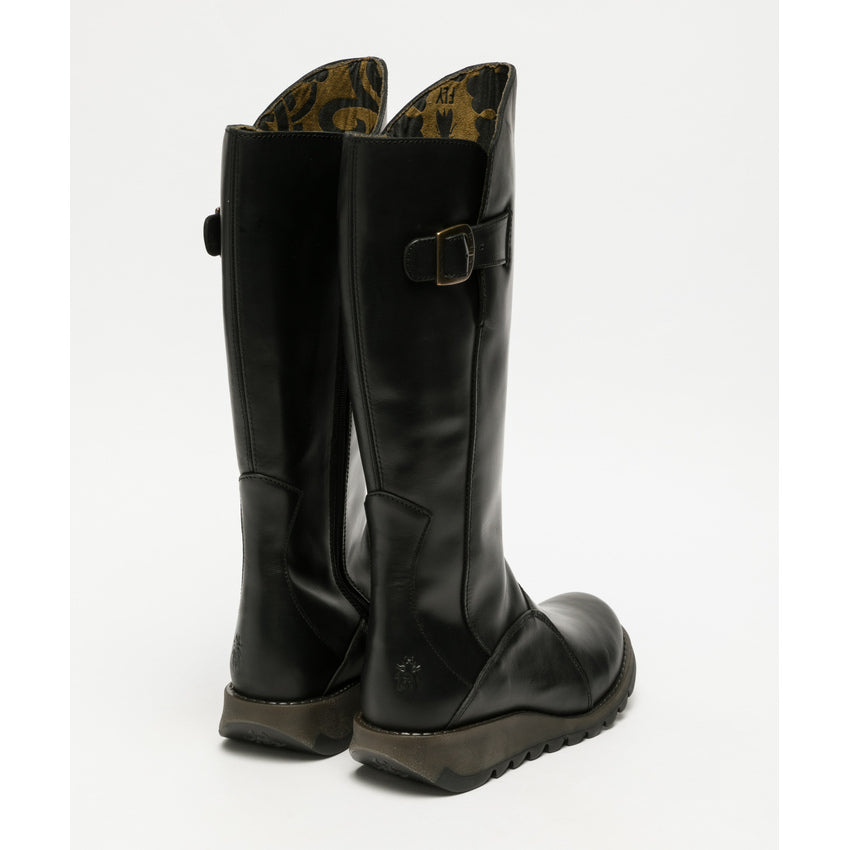 Fly Mol 2 Rug Black Boot