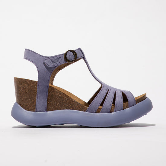 Fly Gait violet sandal