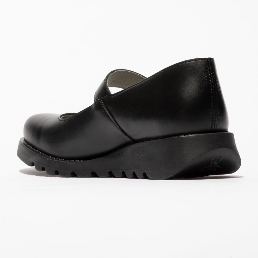 Fly Samp Rug Black Buckle shoe