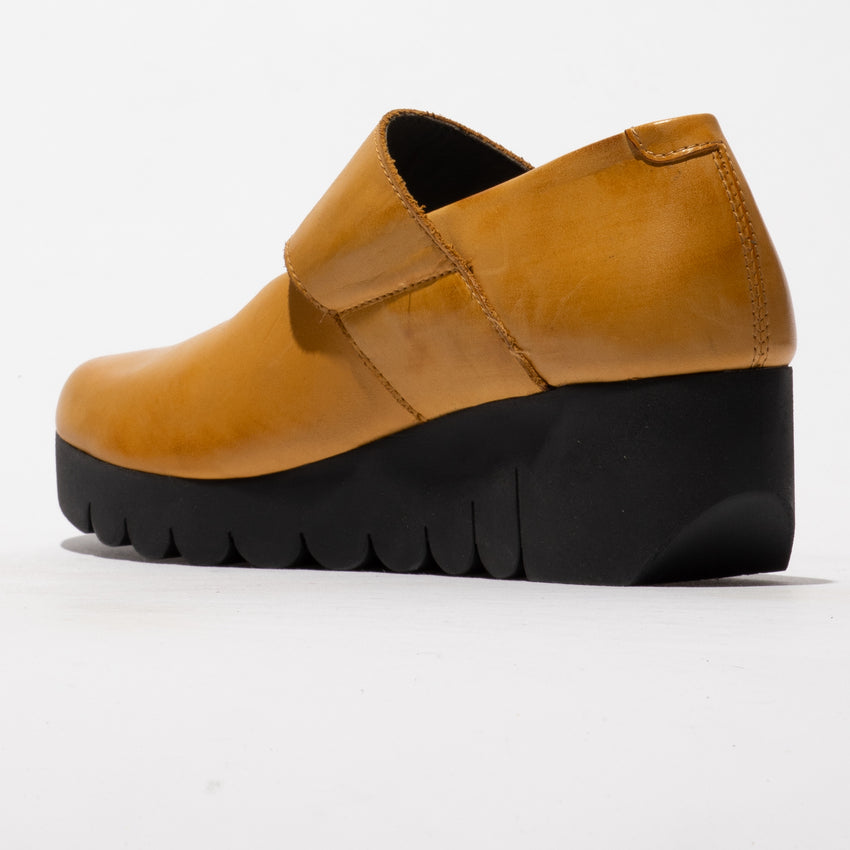 Fly Vari Burn Mustard Shoe