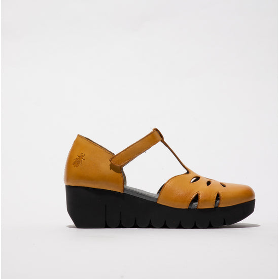 Fly Velt wedge Sandal Mustard