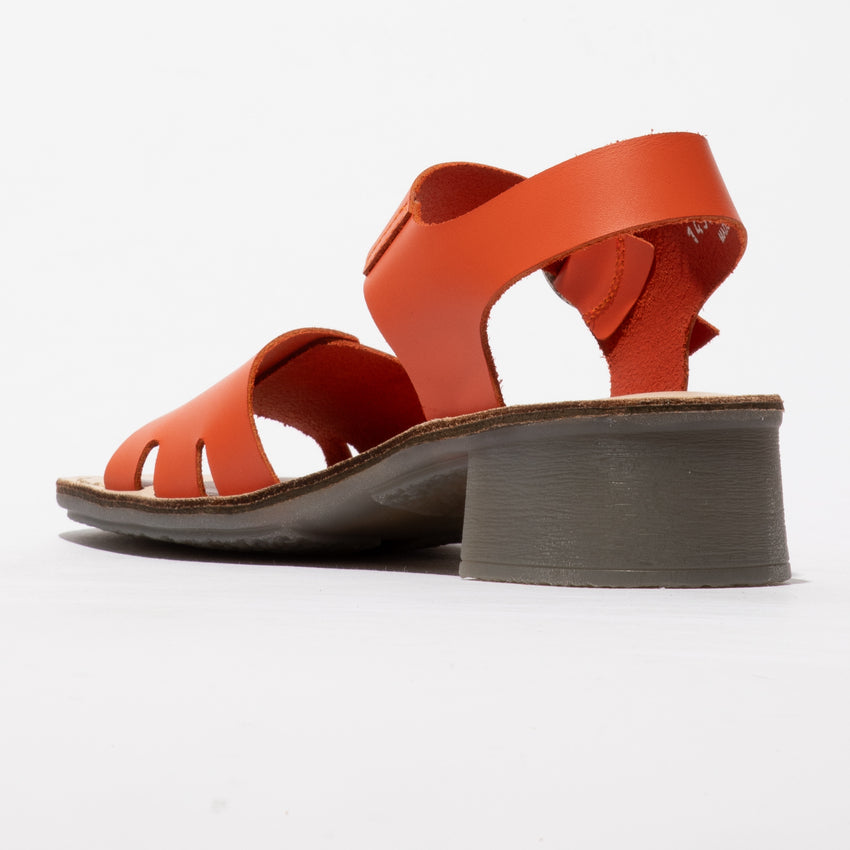 Fly Ebli scarlet/natural sandal