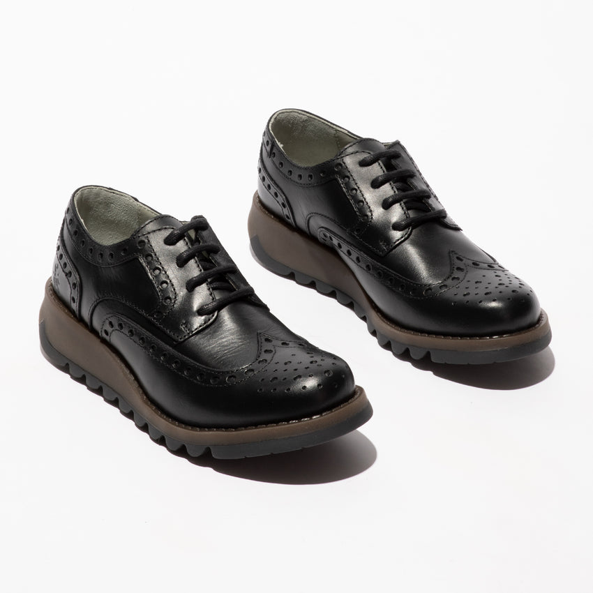 Fly Siip Rug Black lace up shoe