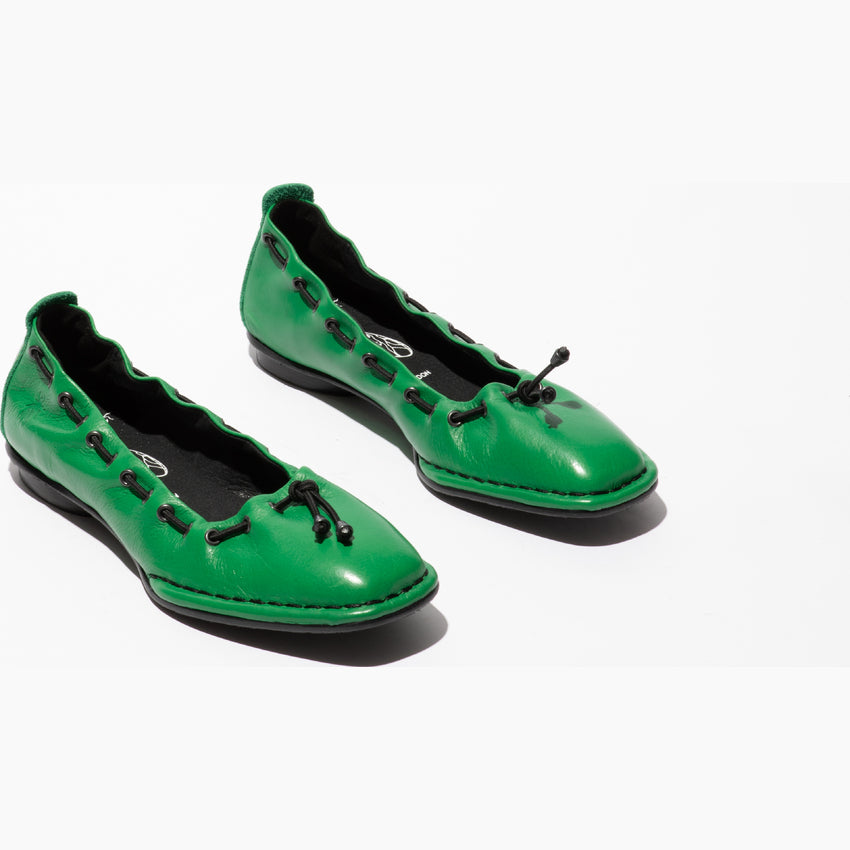 Fly bapi green leather slip on shoe