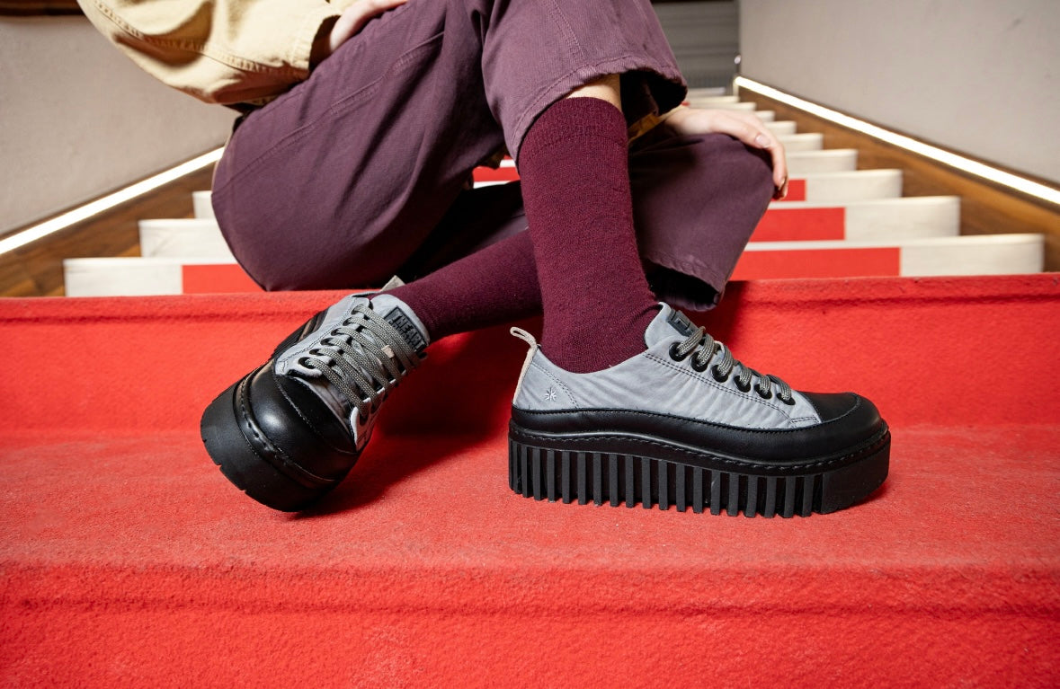 Art 1518 Grey/Black shoe