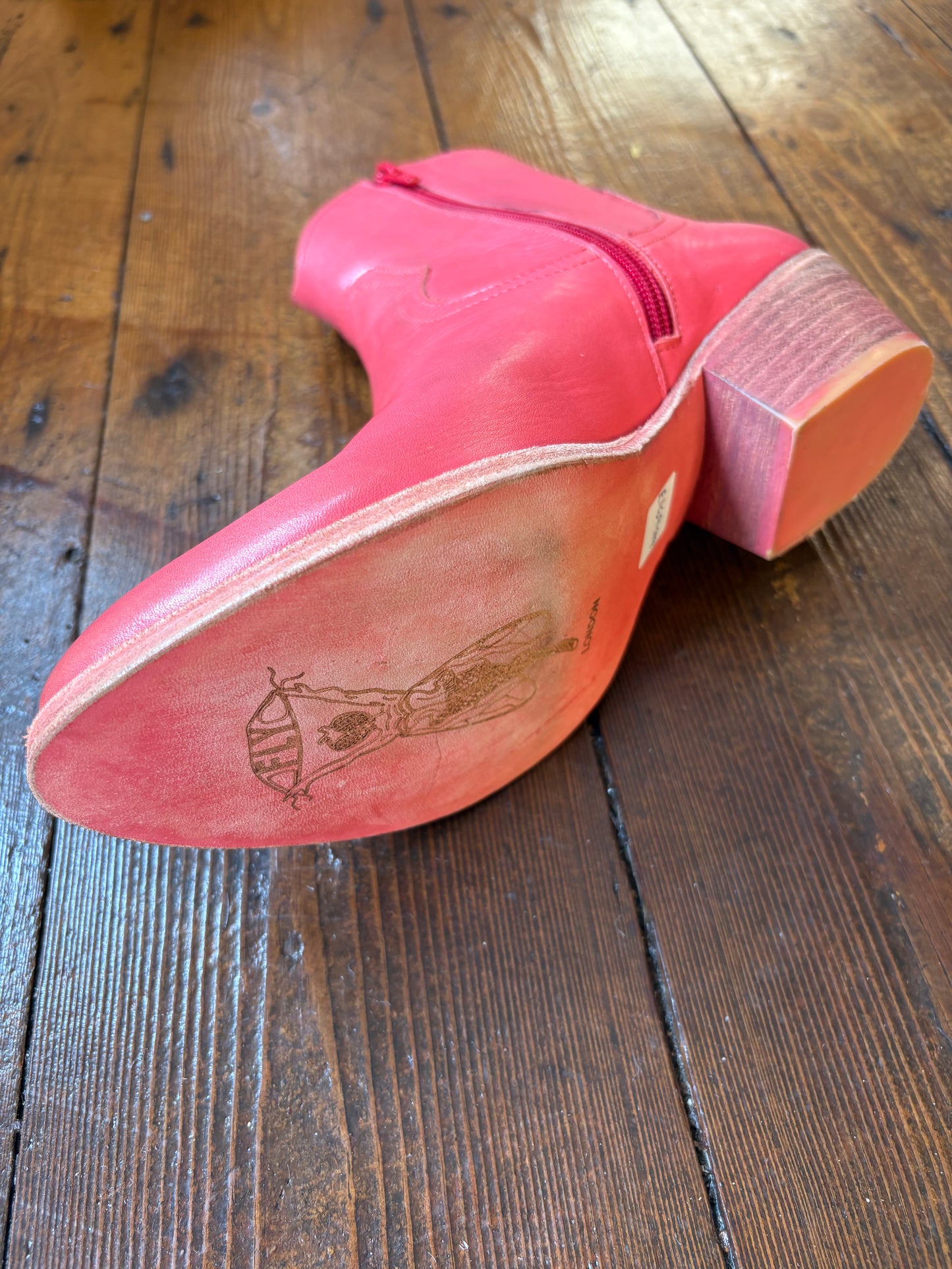 Fly Whami Scarlet cowboy boot