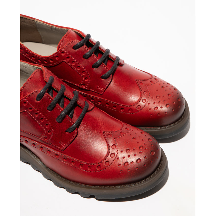 Fly Siip Rug Red lace up shoe