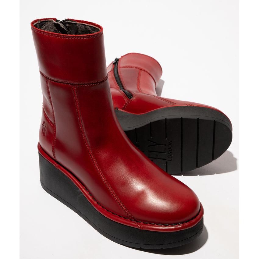 Fly Hann Rug Red Boot
