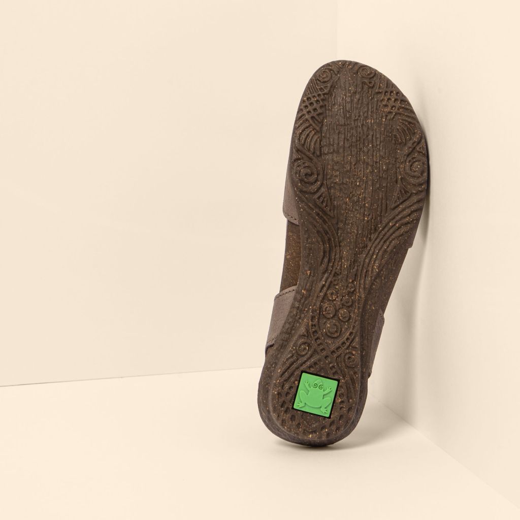 ENL N412 Pleasant Plume/ Wakataua sandal