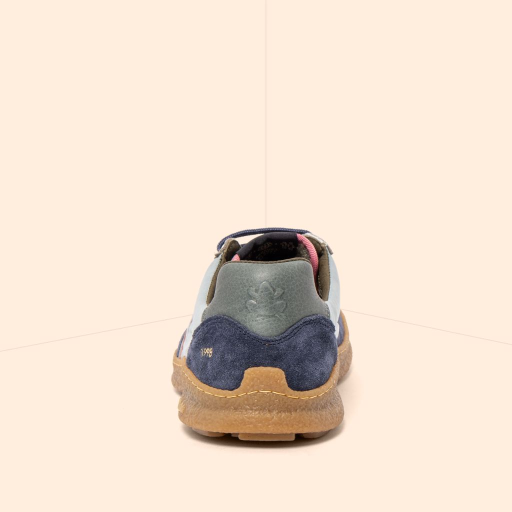 El Naturalista N5435A Barefoot Multi Jade trainer