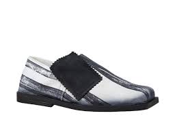 Papucei Hades white and black leather slip on shoe