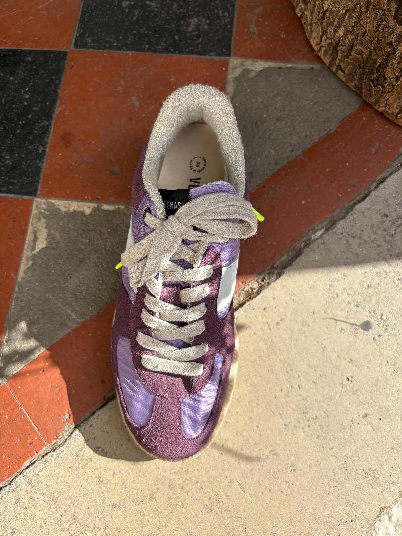 Verbenas Sora Grape/Purple Trainer