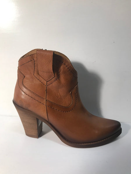 Felmini 8096 Congac leather heeled short cowboy boot - Imeldas Shoes Norwich
