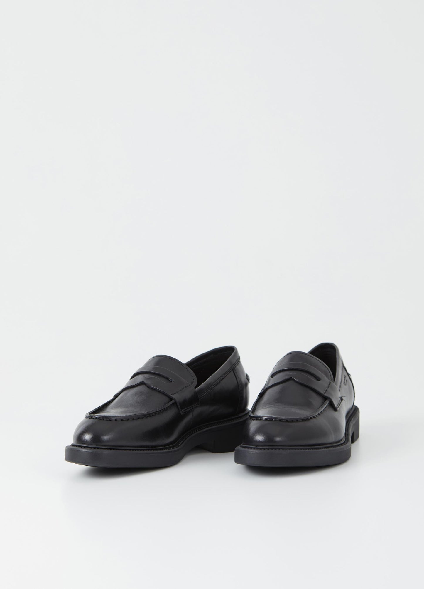 Vagabond Alex W black loafer shoe - Imeldas Shoes Norwich
